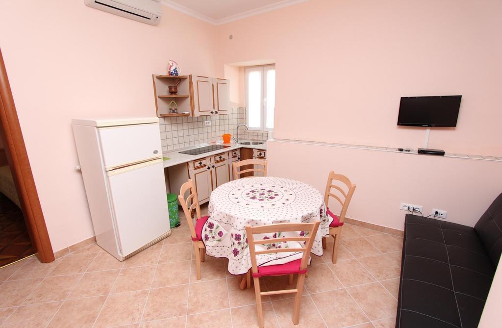 Apartments Casa Menis Rovinj Ruang foto